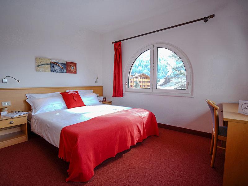 B13595F1EA584D5A10CCD0560992AFD4