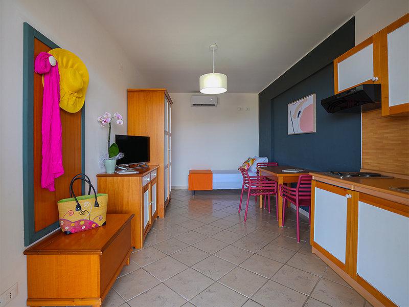 281D7F104F695D8F030D35BA2C417AD9