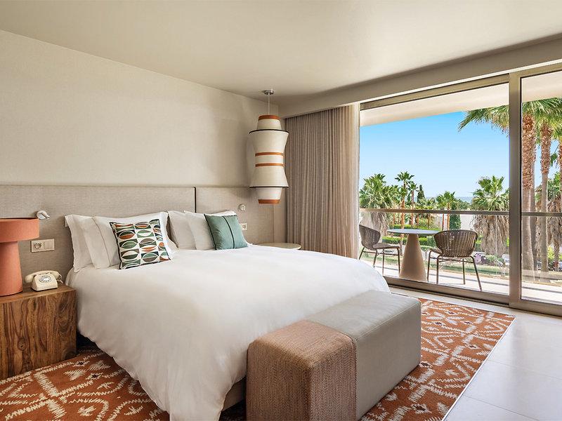 665422D0C6F5E329F1E44C7A1369962A