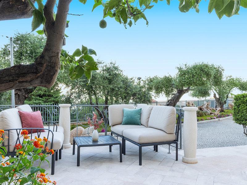 F3779A9D1E0DD44FA406E59BCAB00D52