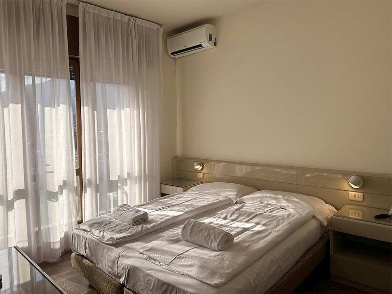 4B515A866FFD49F4047D62A305EB7C7F