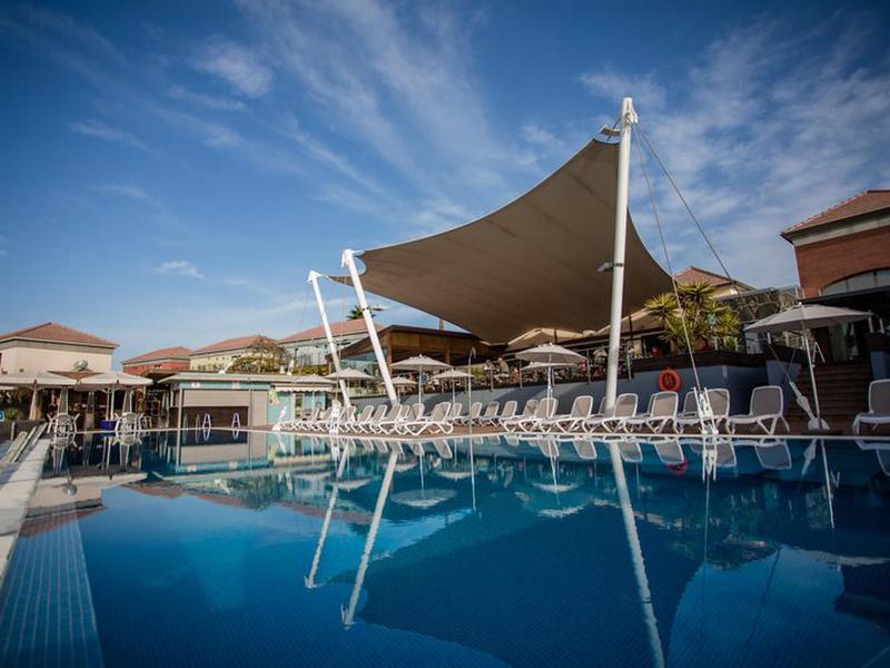 11AF1A8CE140A03873AC48762B7B8FF8