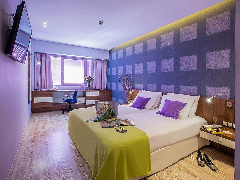 2DB6111AAA6919F4D2123F6A955CFC3B