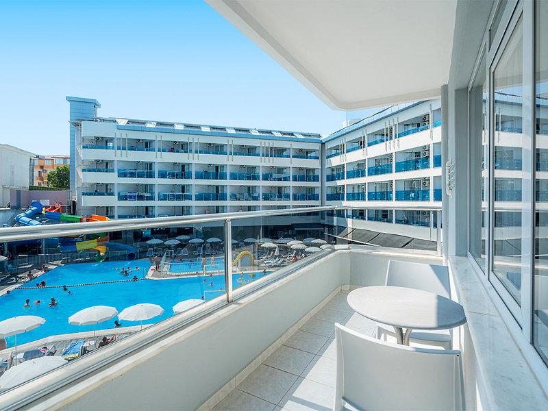 FE3FACC2CB844C16AD2557B39081C510