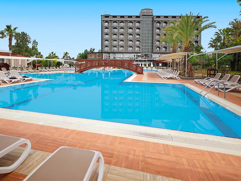 B8F75073EF4B5F55E0AACB89F316836E