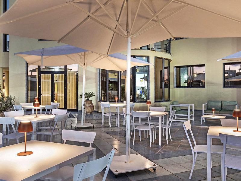 0CDCAED85FAFDB7C70A3313CE8D3A10E