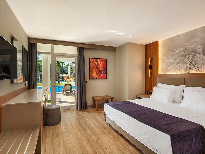 D659718D2CA3019D9AEA445D087E03E7