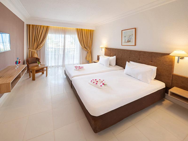 79382EDECCD8CA6F4AB135EA888A7270