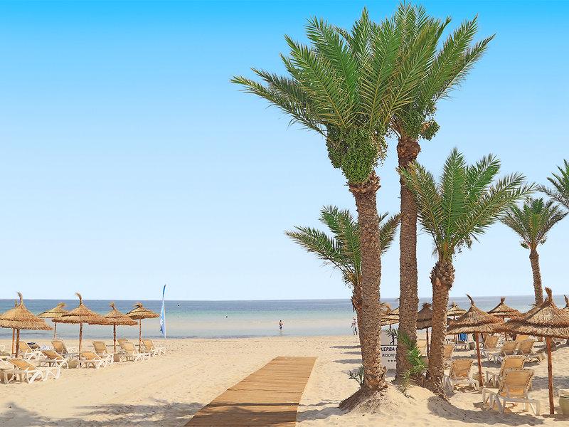 CCFC00D934A5469DAF92CA071CA4DC2E