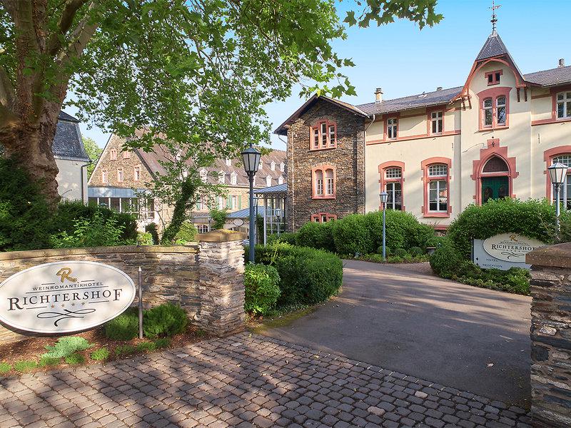 DA012EAFF050B46332F654DBDDFAF5B2