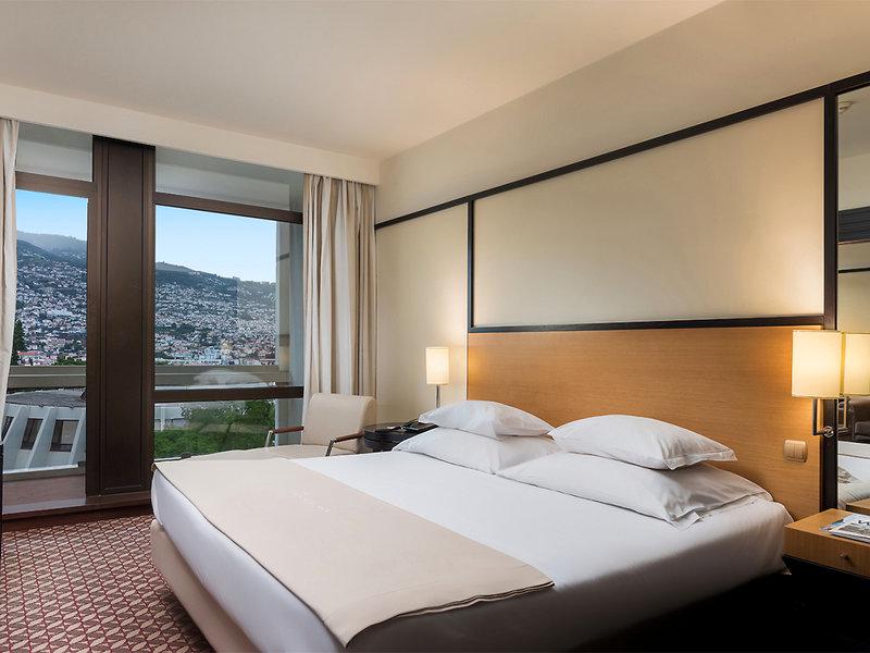 03D8B57C972937E7278D749CECB43813