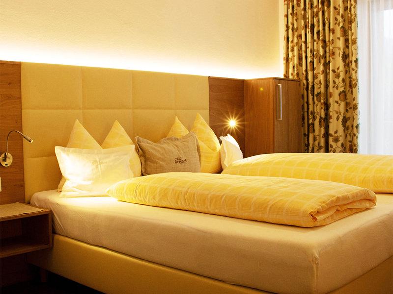 D4F0FC9FE469F6BCA383A53AD36B397E