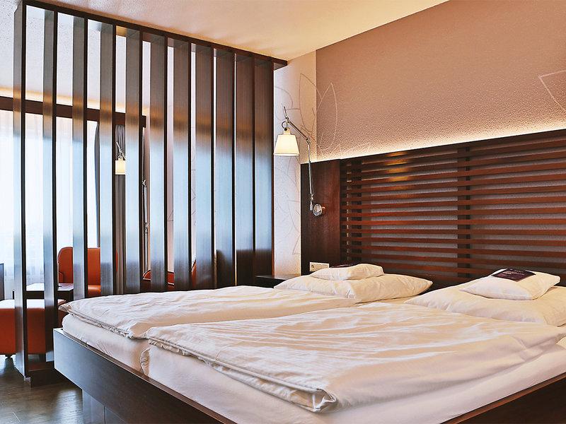 75F8BF48E7A62BD90AE33BF33422D8CA