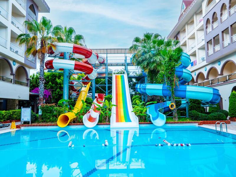 E79922CA0CF5B285059642EFE8B9D6E4