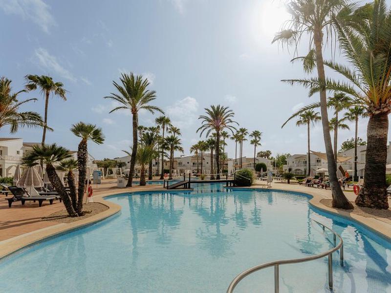 C3C0A87259894B2EAD30F64613F9AEE5