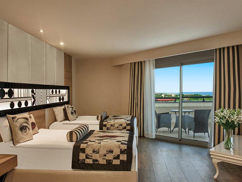 6809AAE34D1324A08BDF5473A31E0635