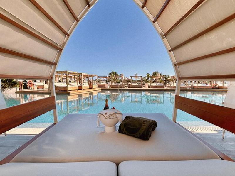 33C13B7FF19DF3BC607EFEFDABC6A83C