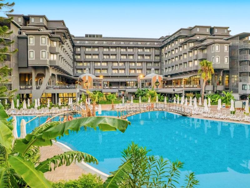 17D02772FDBB0853B651AAE50BE28E32