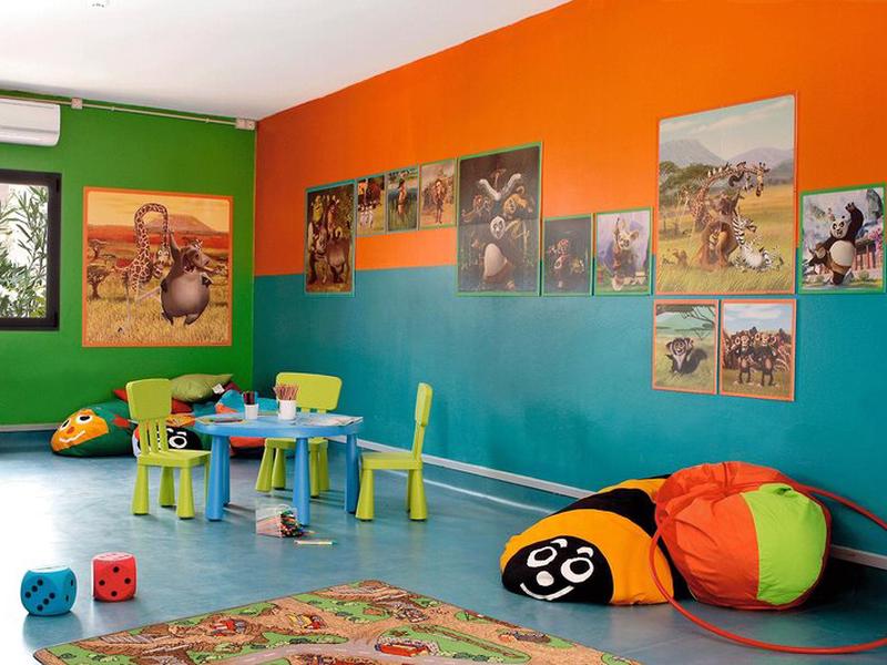 17966ABA5F0618FDED30F015F4765955