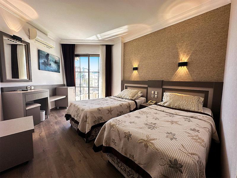 6403F36F421ADF65AC93742674E7F9F3