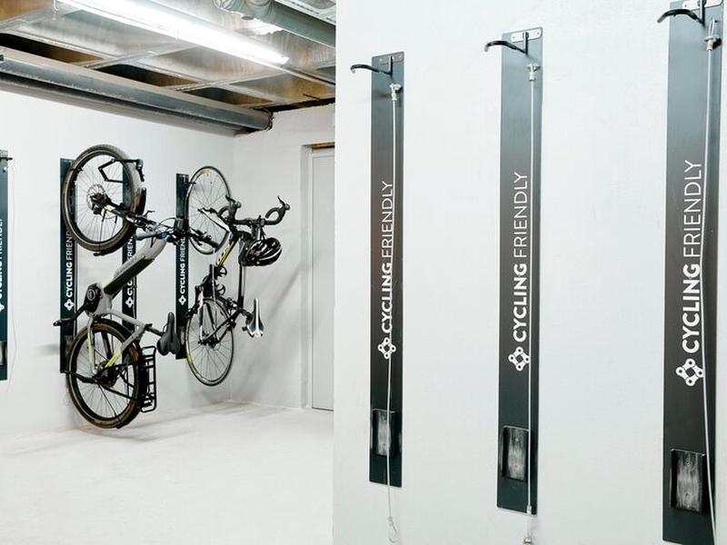 2E239AA3969B53E032D6A446CBF110A8