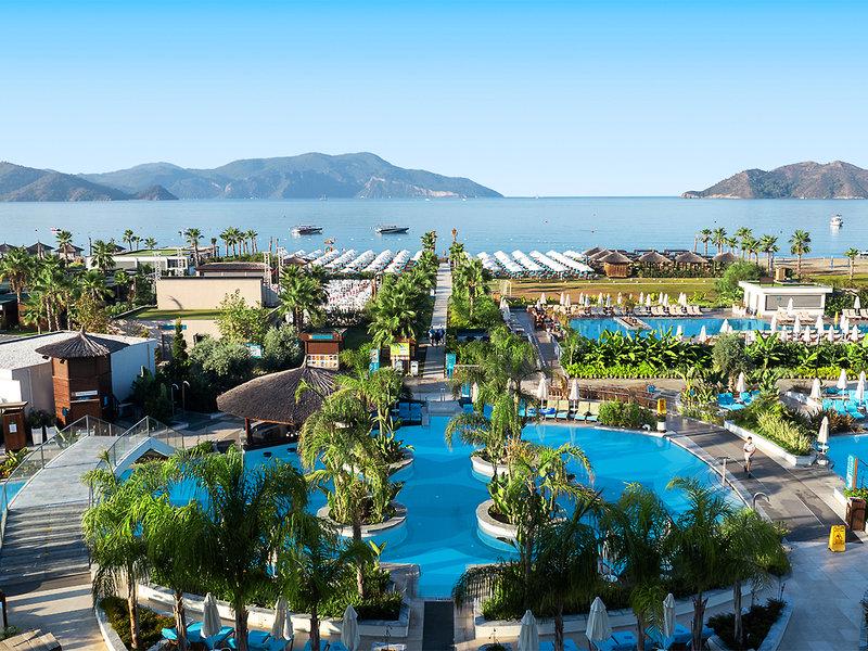 CF3A10BCFDC074098463A6CE57E3B67D