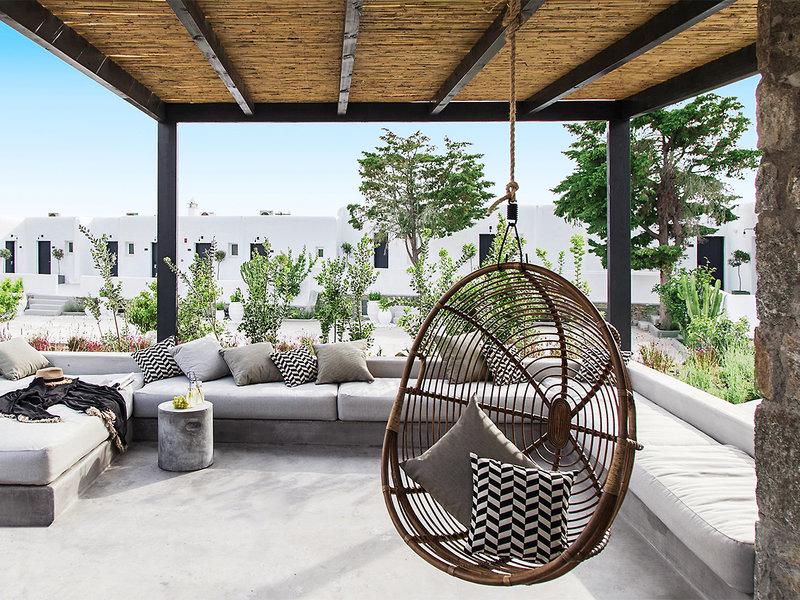 EF544CB73E23F449CD81D9EA1E92BC80