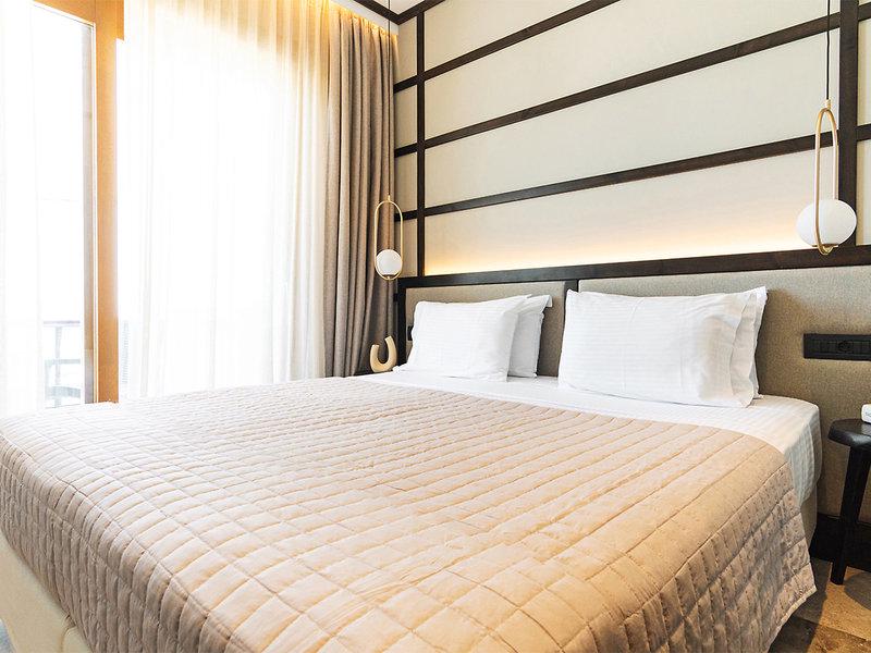 92DCD54D89CCA59747C5D1019A207FA9