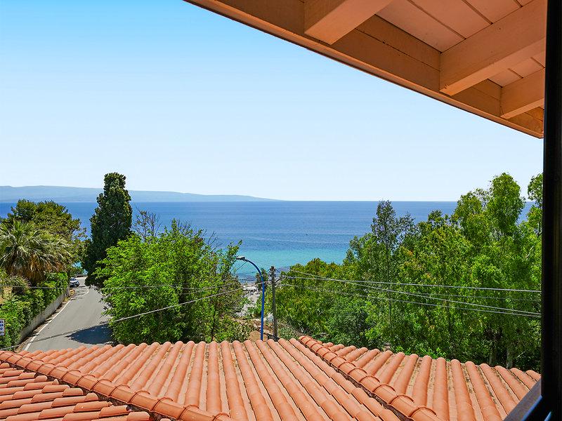 36A17D3845C698C4709C39DEA0F9D72B