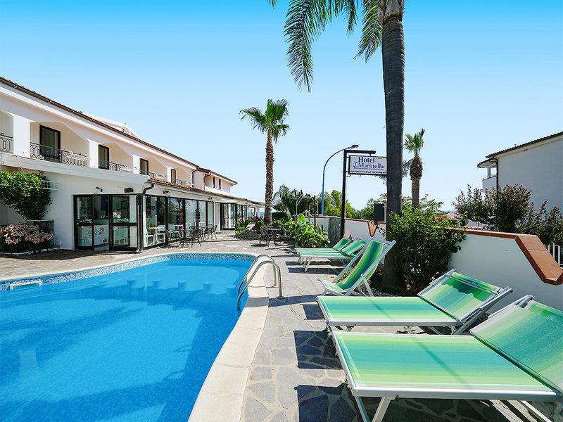 4153B29FFDF5C1B11677B0C5A4291D21