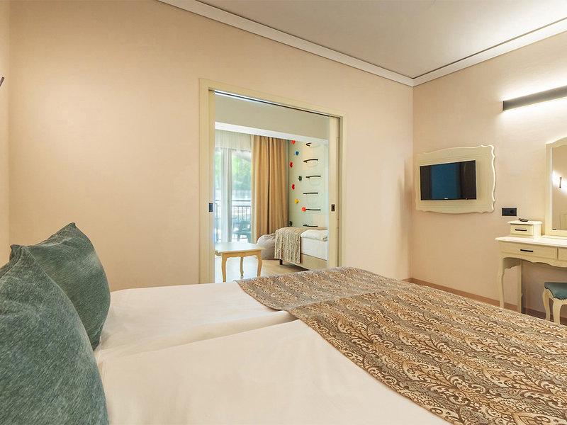 1FB9122165A1C6A45572F43F4B4EC841