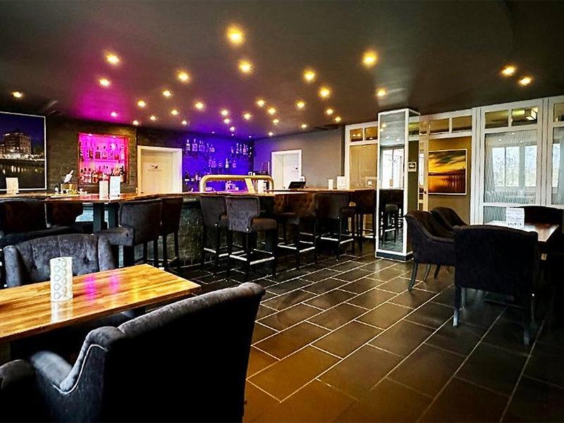 1CB64378C694AD35DFF5A0F259FC4E08