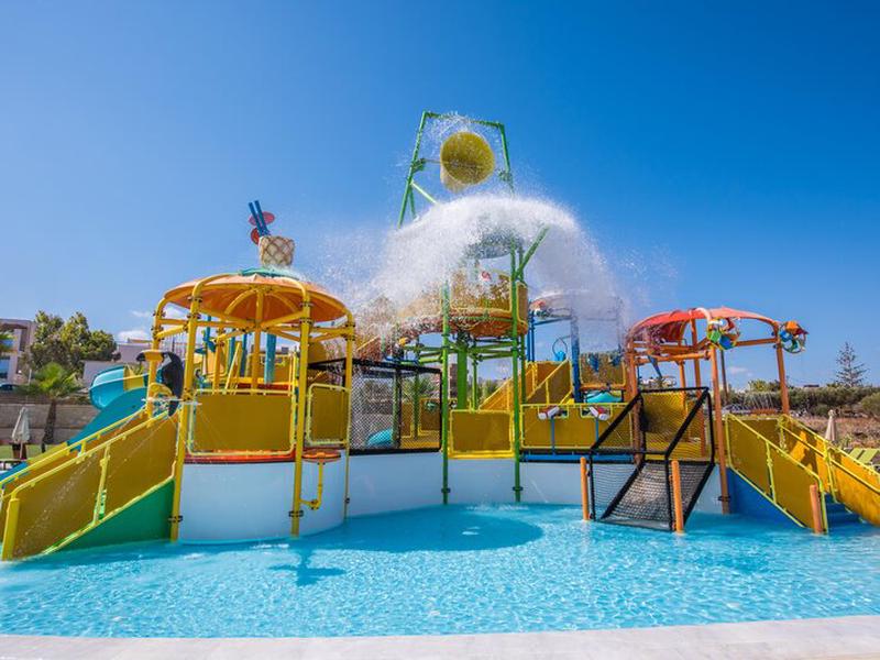 55FA10056711D1D3CDCC9FD0DB2AA15B