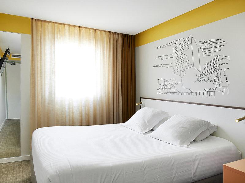 E0F0BF104C0056E965A6B51BA85612B7