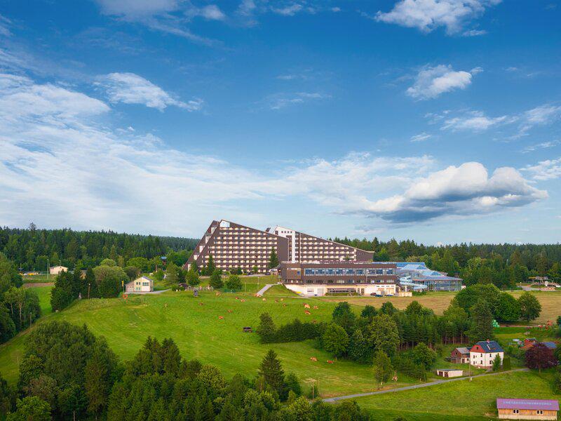 E68830A231BB88E9507E62C86B34F786