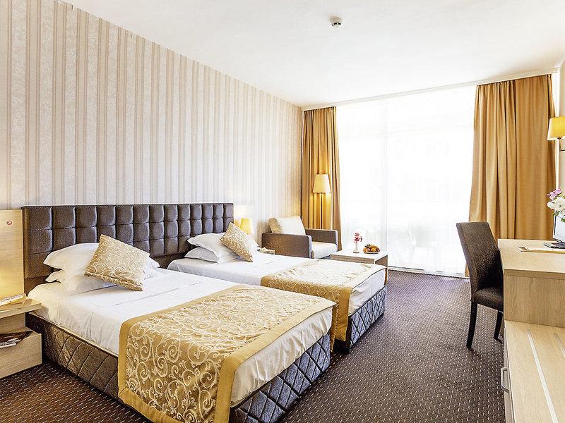 678748E696A1D9ED3109A8FAA5A225D1