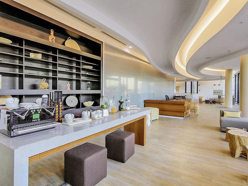 A5495D10F36DF075A8E1AA66F0CE546E