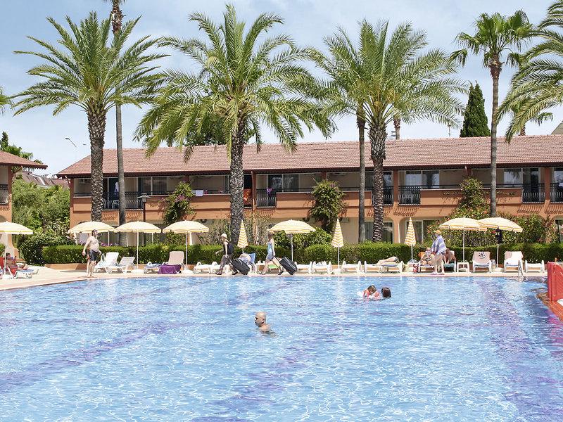 615776544C22BC0FD4D8F6A260690BD8