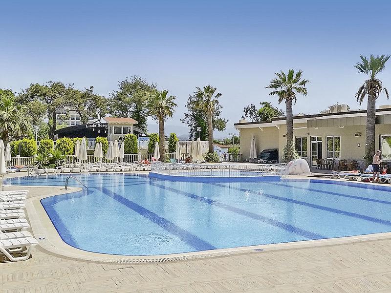 E09D54971EEBF188715C7B530738036A