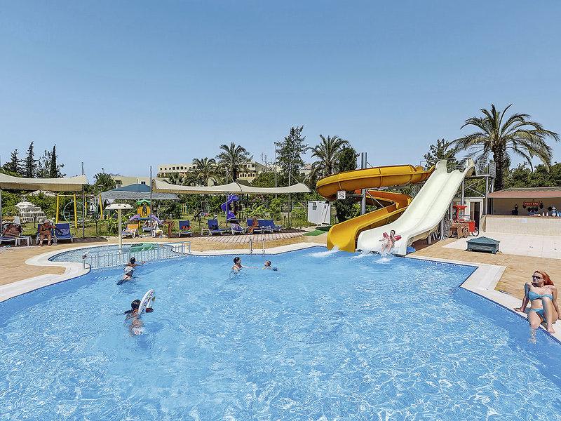 10B5B2EB74F4C95157E84B5781617C38