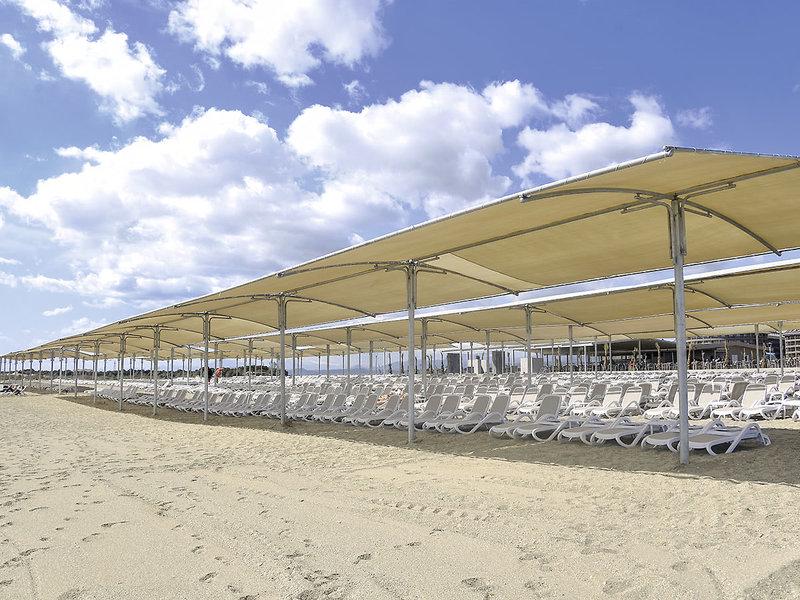 8E460F1D16839FF8AA7493D424A23F34