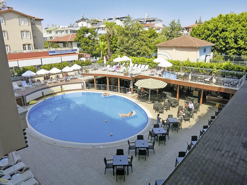 8DE2CCAE5A0207EEF8BDFD180612EE95