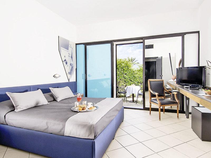 FB1EEA468E60DBF542B2A937DF638803