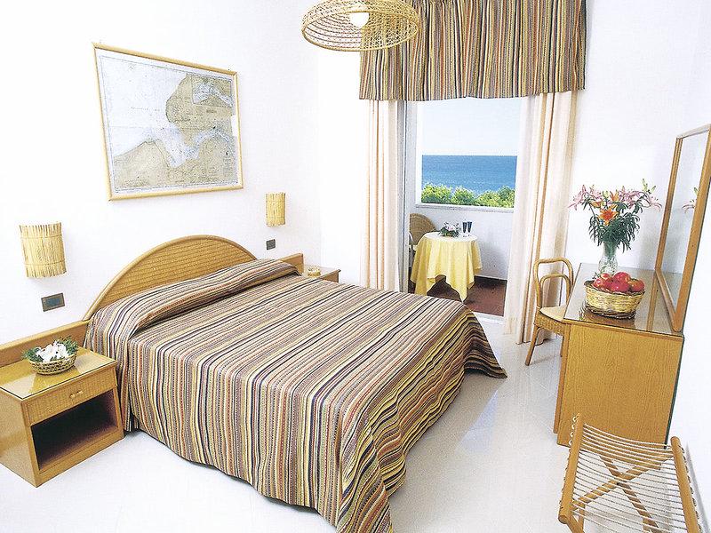 FCD239CF12C04511E14E71C03EF5767B