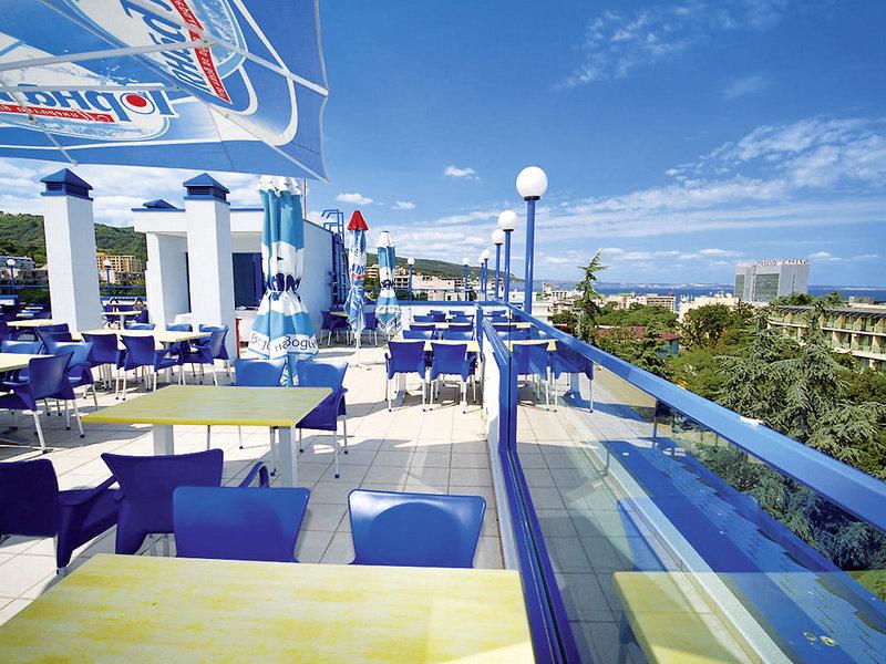 77F53959B95BF3E0688521A0945FDE09