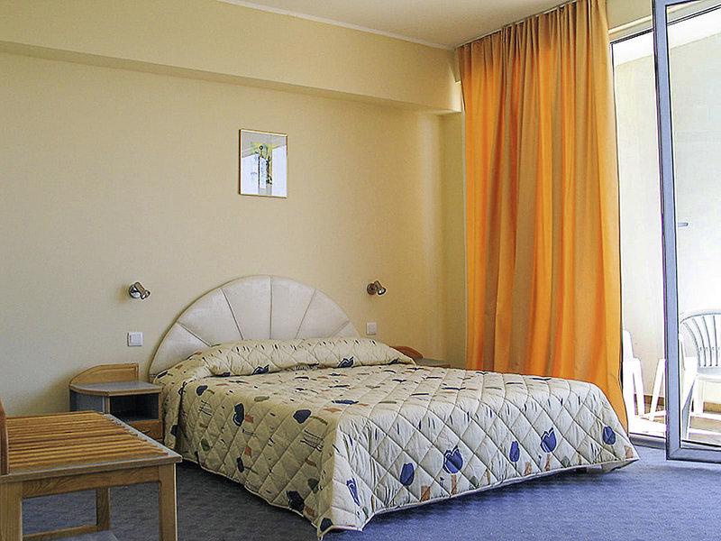 F83FE8FE3A044A25BDF41225196F5ED9