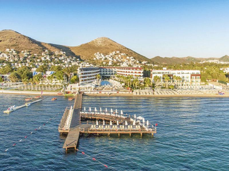 D4CFD090AFA9D28E9E19EB8D6D032752