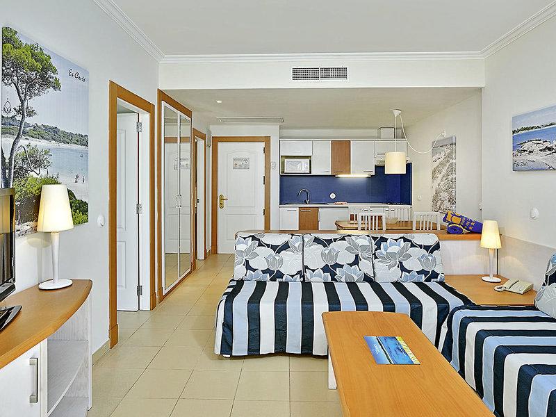 879CE03AF57E81C5807E78E3153F9182