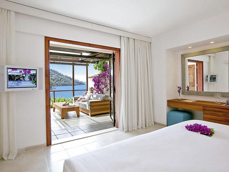 B16EF997BB49F41848C362B3DD9FAC2F