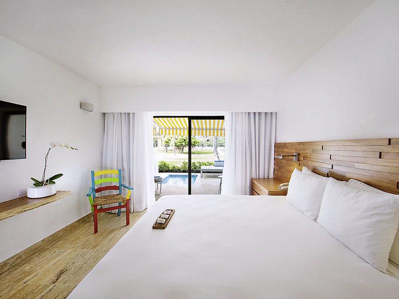 C211DC2EAD0E16CF6C4D75F11D966C7E